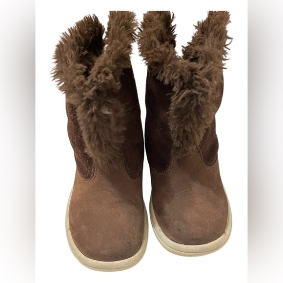 Timberland Toddle Tracks Roll Top Faux Fur Boots Brown
Nubuck Size 5.5T - Picture 4 of 15